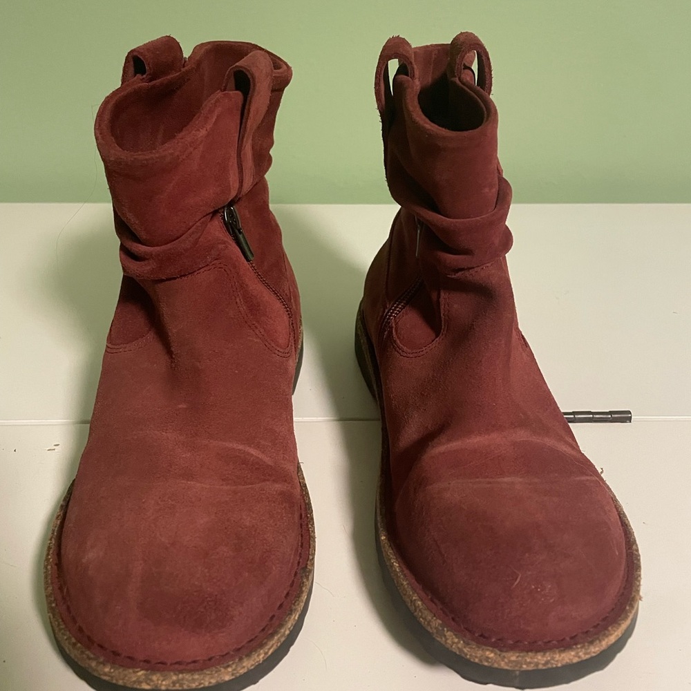EUC Birkenstock burgundy ankle boot/bootie 40/9.5/10